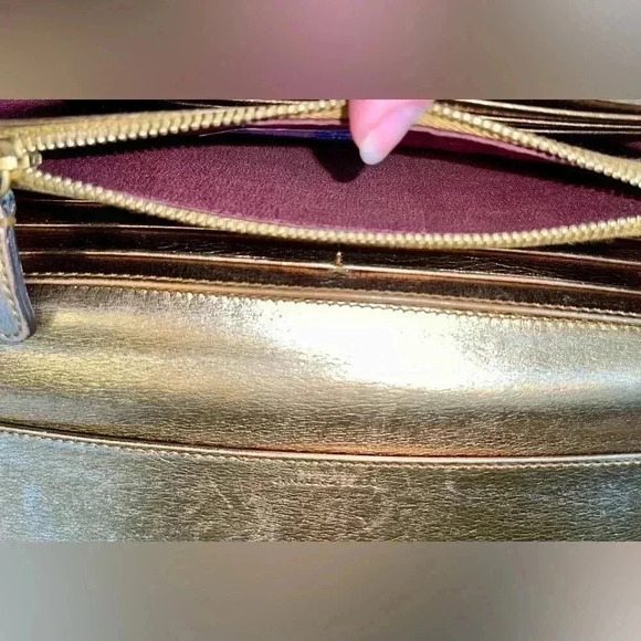 Dolce & Gabbana | Long Leather Wallet | Checkbook | Gold & Merlot Interior - Picture 10 of 10